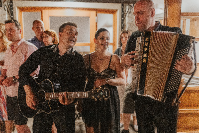 Skupina Nightlife - glasba v živo na poroki